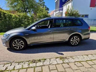 Second-hand VW Golf VII 110 CP (80 kW) 2018 Gri Break