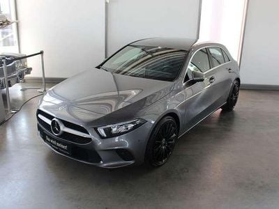Grau , mountaingrau metallic Gebraucht 2019 Mercedes A220 Progressive Limousine | 26.290 € (Fairer Preis)