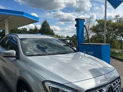 Mercedes GLA200