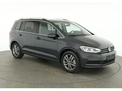 Neu VW Touran Comfortline 150 PS (110 kW) 2026 Van / Kleinbus