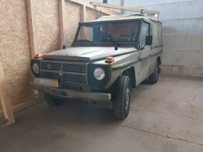 Gebraucht Mercedes G300 88 PS (64 kW) 1989 Grün SUV