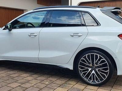 Gebraucht Audi A3 S-Line 150 PS (110 kW) 2024 Weiß Limousine