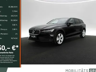 Used Volvo V60 CC Plus 197 HP (144 kW) 2023 Black Estate
