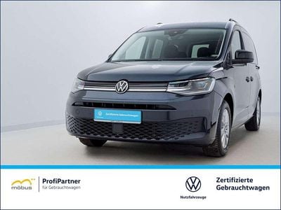 Second-hand VW Caddy Life 122 CP (89 kW) 2023 Albastru Monovolum