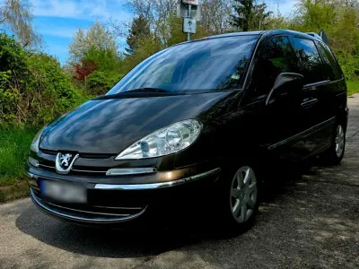 Gebraucht Peugeot 807 163 PS (119 kW) 2012 Braun Van / Kleinbus