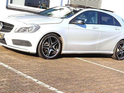 Gebraucht Mercedes A180 Sport 122 PS (89 kW) 2013 Silber Limousine