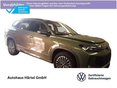 Cipressinogrün (green), metallic Gebraucht 2025 VW Tayron Life SUV | 37.800 €