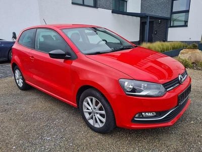 Gebraucht VW Polo LOUNGE 60 PS (44 kW) 2015 Flashrot Kleinwagen