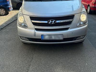 Gebraucht Hyundai H-1 170 PS (125 kW) 2009 Grau Van / Kleinbus