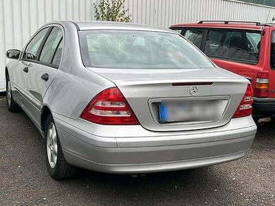 Mercedes C180