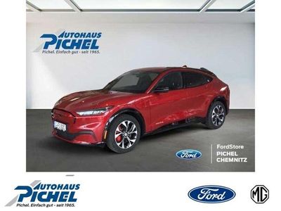 Rot(metallic) Gebraucht 2022 Ford Mustang Mach-E SUV | 32.599 € (Fairer Preis)