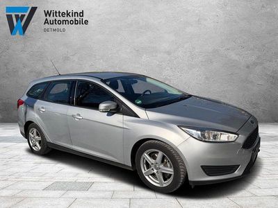 Second-hand Ford Focus Trend 101 CP (74 kW) 2015 Argintiu Berlinǎ