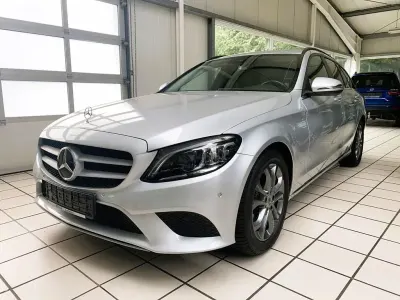 Gebraucht Mercedes C200 184 PS (135 kW) 2019 Silber Kombi