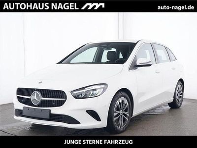 Unilack polarweiß Gebraucht 2024 Mercedes B200 Progressive Van / Kleinbus | 31.450 € (Fairer Preis)