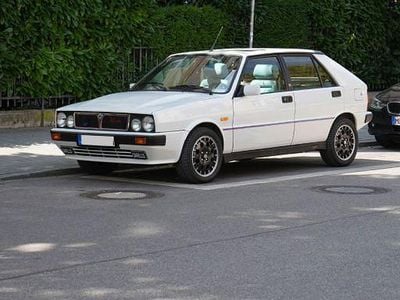 Gebraucht Lancia Delta 132 PS (97 kW) 1986 Weiß Kleinwagen