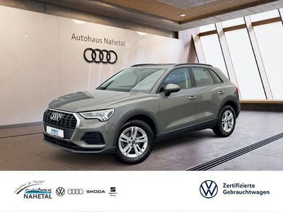 Gebraucht Audi Q3 Ambiente 150 PS (110 kW) 2023 Grau SUV
