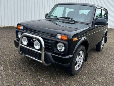 Lada Urban