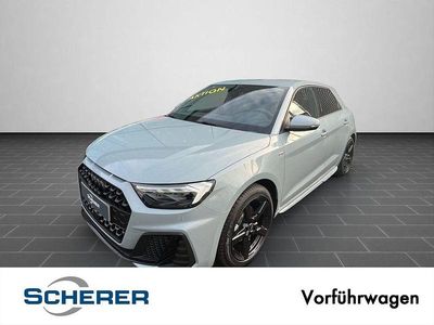 Pfeilgrau perleffekt (metallic) Gebraucht 2025 Audi A1 Sportback Advanced Kleinwagen | 27.490 € (Fairer Preis)
