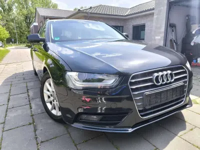 Używany Audi A4 Ambiente 204 KM (150 kW) 2012 Czarny Kombi