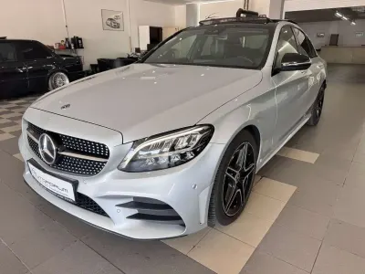 Gebraucht Mercedes C300 AMG line 258 PS (189 kW) 2019 Iridiumsilber Limousine