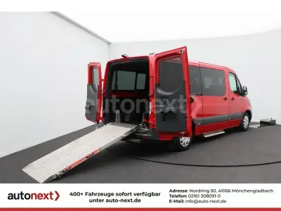 Używany Mercedes Sprinter 143 KM (105 kW) 2018 Czerwony Van