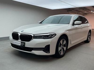Gebraucht BMW 530 Efficient Dynamics 252 PS (185 kW) 2022 Alpinweiß uni Kombi