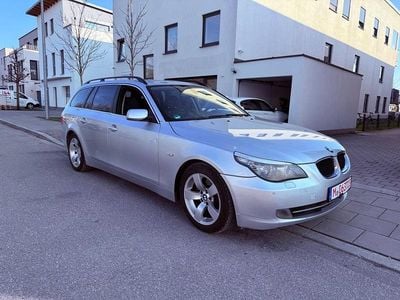 Gebraucht BMW 523 Advantage 177 PS (130 kW) 2007 Silber Kombi