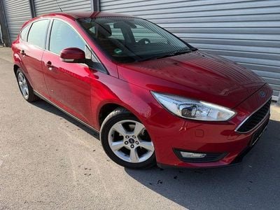 Usata Ford Focus 125 CV (91 kW) 2015 Rosso Berlina