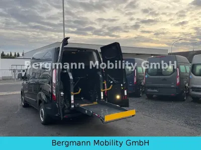 Gebraucht Ford Transit 105 PS (77 kW) 2019 Schwarz Van / Kleinbus