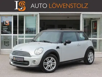 Używany Mini Cooper 122 KM (89 kW) 2013 Biały Hatchback