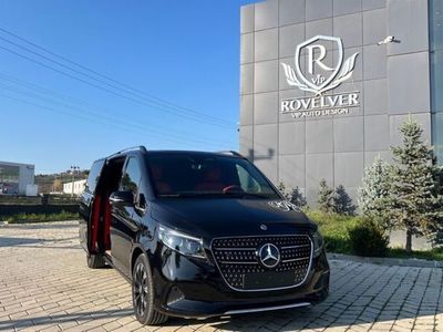 Gebraucht Mercedes V300 AMG 239 PS (175 kW) 2024 Obsidianschwarz Van / Kleinbus