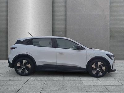 Second-hand Renault Megane E-Tech Equilibre 96 kW (131 CP) 2022 Alb
