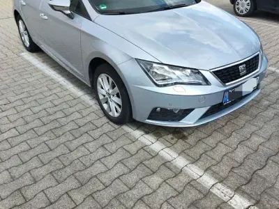 Gebraucht Seat Leon ST 125 PS (91 kW) 2018 Silber Kombi