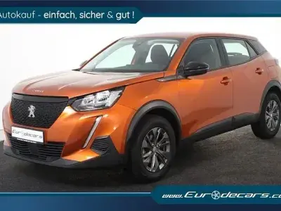 Gebraucht Peugeot 2008 Active 101 PS (74 kW) 2022 Orange SUV