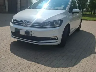 Gebraucht VW Touran Sound 150 PS (110 kW) 2018 Weiß Van / Kleinbus