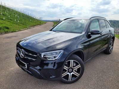 gebraucht Mercedes GLC300e 4MATIC BUSINESS/Night/Navi/LED