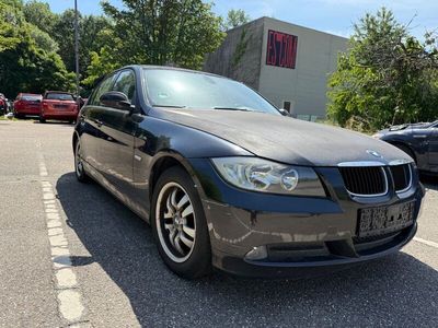 Schwarz Gebraucht 2006 BMW 318 Advantage Limousine | 2.900 € (Fairer Preis)