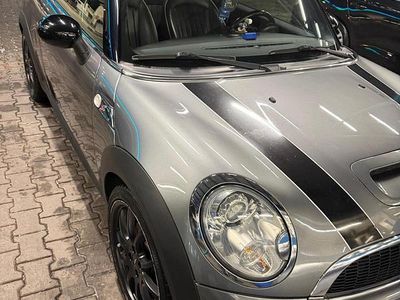 Grau Gebraucht 2009 Mini Cooper S Coupé Coupé | 6.000 € (Fairer Preis)
