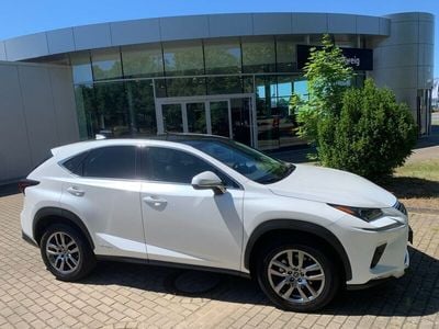 Lexus NX300h