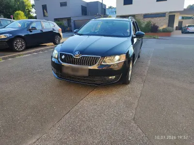 Gebraucht Skoda Octavia Style 110 PS (80 kW) 2015 Schwarz Kombi