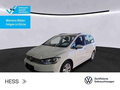 Gebraucht VW Touran Comfortline 150 PS (110 kW) 2022 Weiß Van / Kleinbus