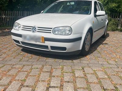 VW Golf IV