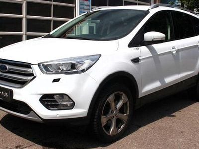 Gebraucht Ford Kuga Titanium 180 PS (132 kW) 2019 Weiß SUV