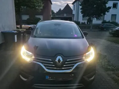 Gebraucht Renault Espace 200 PS (147 kW) 2016 Schwarz Van / Kleinbus