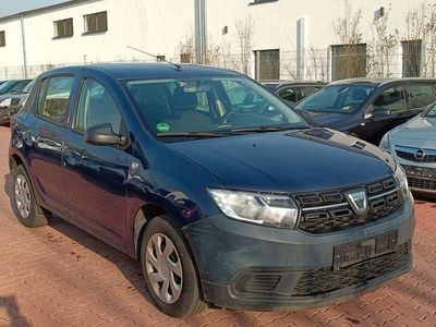Blau Gebraucht 2018 Dacia Sandero Acces Limousine | 4.990 € (Fairer Preis)