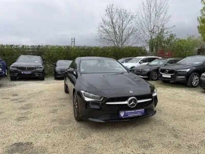 Gebraucht Mercedes CLA200 150 PS (110 kW) 2023 Nachtschwarz Coupé