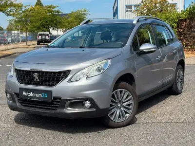 Gebraucht Peugeot 2008 Active 82 PS (60 kW) 2017 Grau SUV