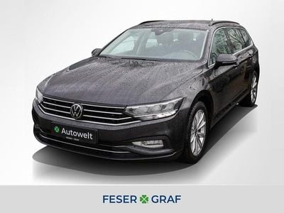 Grau Gebraucht 2022 VW Passat Business Kombi | 17.340 € (Fairer Preis)