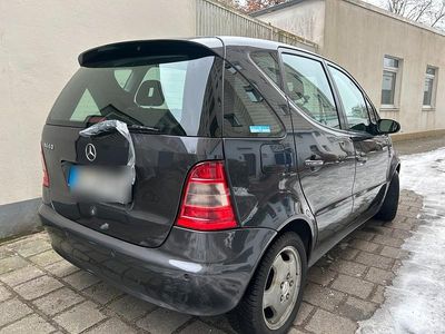 Gebraucht Mercedes A140 84 PS (61 kW) 1999 Schwarz Kleinwagen