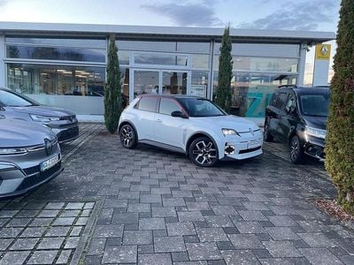 Neu Renault 5 E-Tech Urban 89 kW (122 PS) 2025 Weiß Limousine